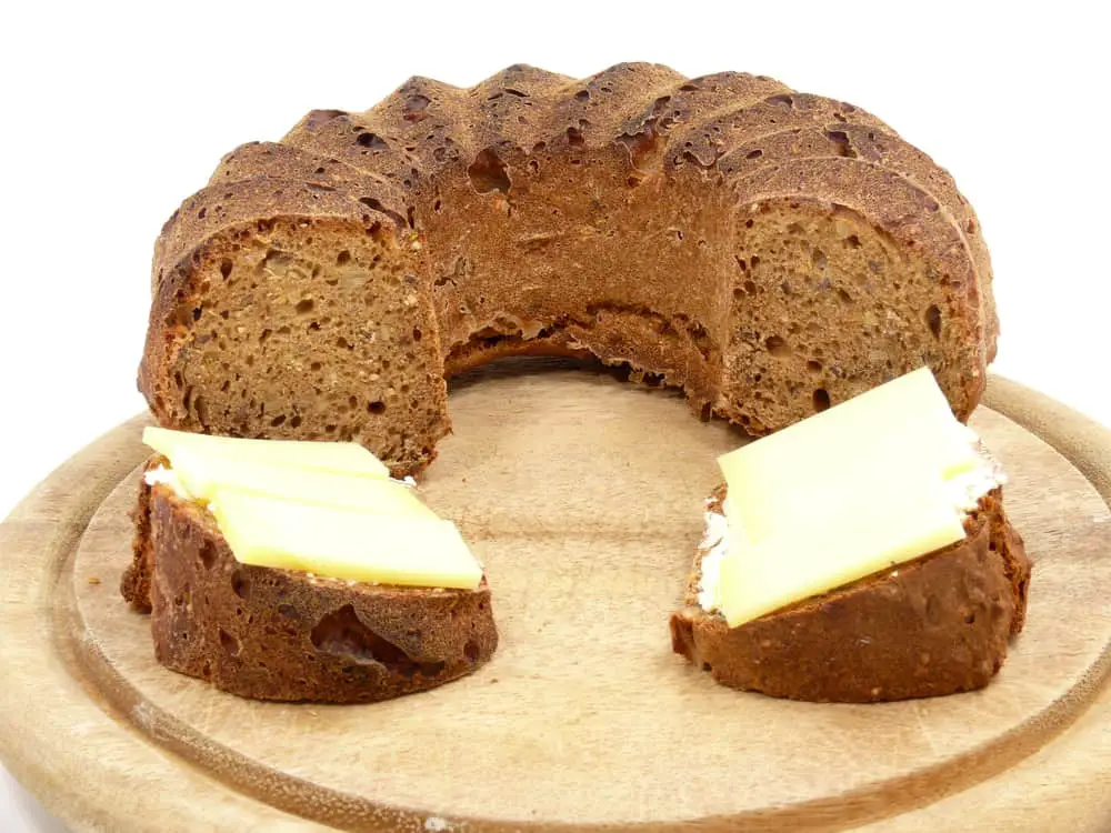 cake baked using bread flour