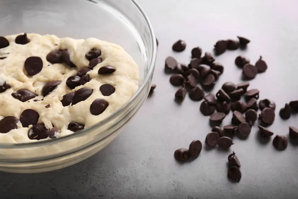 Raw dough  with chocolate chips