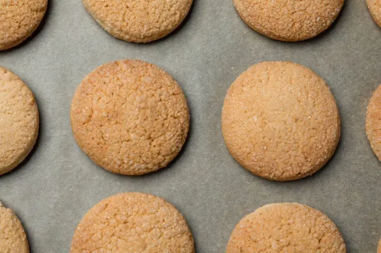 Delicious-round-sugar-cookies-on-parchment-paper