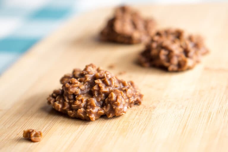 Three-no-bake-cookies-on-wooden-counter