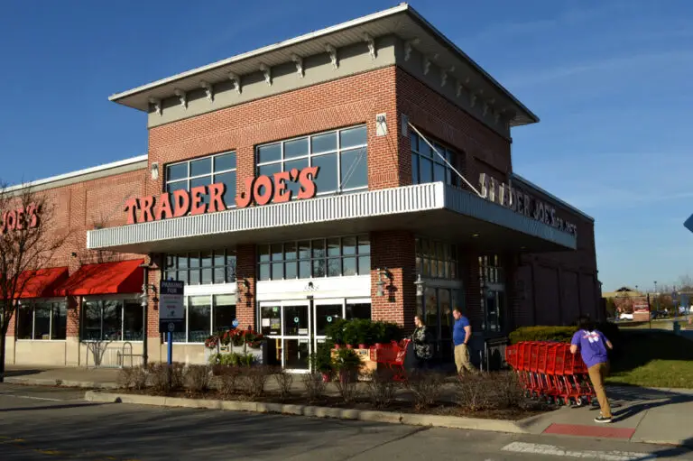 Trader-Joes-grocery-store-location