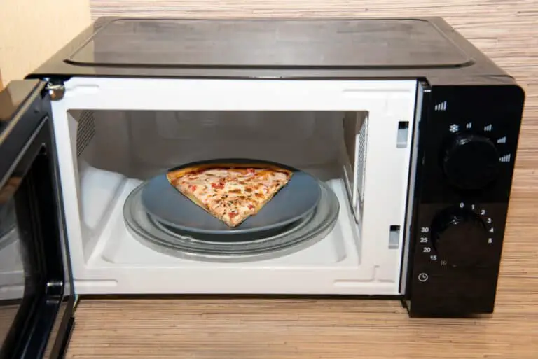 reheating pizza dos and don'ts